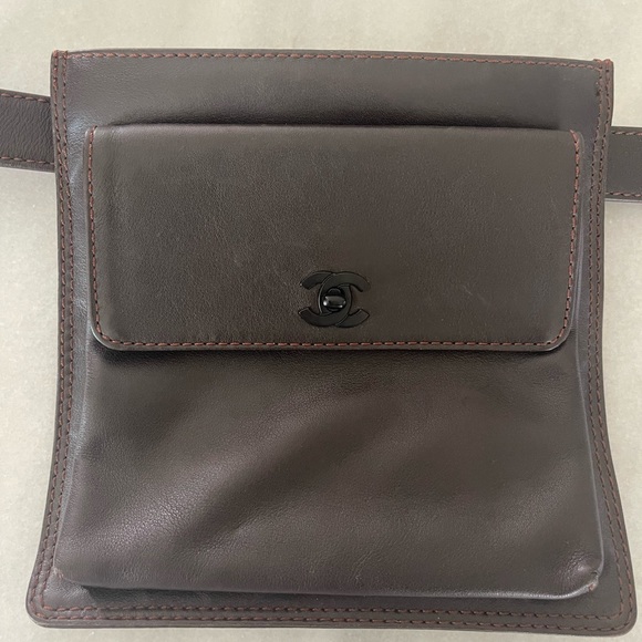Chanel Vintage Lambskin Belt Bag - 1998 - Picture 1 of 3
